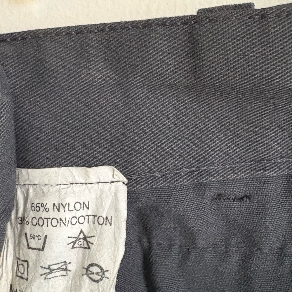 Grey Authentic Army Utility Cargo Pants – Y2K Military Workwear (Fits Small) - Picture 3 of 7
